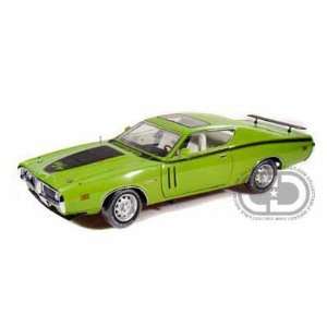    1971 Dodge Charger R/T 1/18 Matco Tools Edition Green Toys & Games