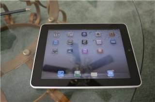 Apple iPad (MB292LL/A) Tablet (16GB, Wifi) Black Bezel, Silver Back 