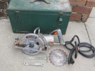 SKILSAW Worm Drive Model 77 Super Duty Lightly Used With Accessories 