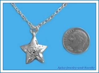 STAR SHAPED WITH ANGEL IN CENTER PENDANT NECKLACE 18 Chain ~New 