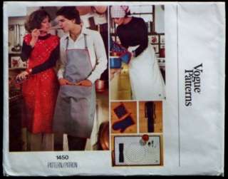 Vogue 3 Aprons Dress/Butcher Block Placemat Potholders  