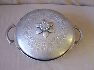   Everlast Forged Aluminum Large Casserole Dish Floral Pattern Top Pyrex