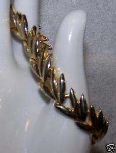 Vintage Costume Jewelry Goldtone Bracelet Metal  