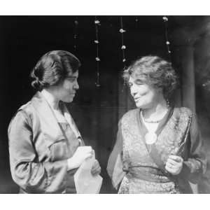  1920 photo Alice Paul and Mrs. Pethick Laurence