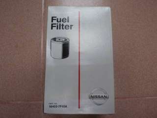 Filtro de combustible auténtico de Nissan Navara 16403 7F40A