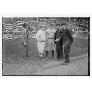 Photo John McGraw, manager, New York NL and Wild Bill Donovan, manager 