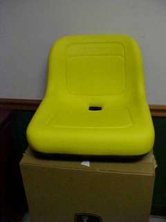 New John Deere seat LX255, GT225, GT235, GT245, 335D  