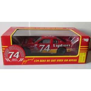  Nascar #74 Johnny Benson Advertising Lipton Tea Car Toys 