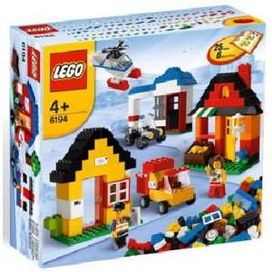  Lego Bricks & Buckets My LEGO Town #6194 Toys & Games