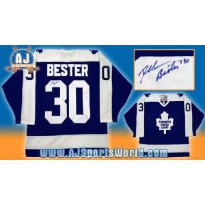   BESTER Toronto Maple Leafs SIGNED Vintage JERSEY Sports Collectibles