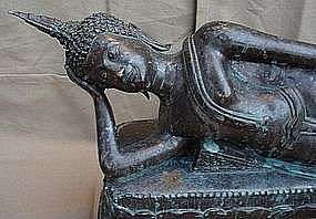 Antique Thai Buddha Ayutthaya Reclining Bronze 18th/19th Century