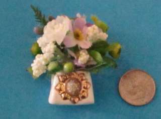   Miniature Doll/dollhouse Spring Floral arrangement White/gold  