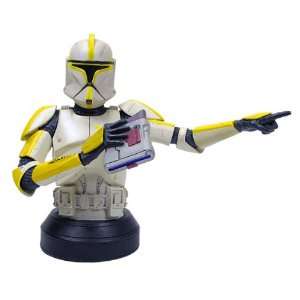 Star Wars Clone Trooper Commander (Yellow) Deluxe Mini 
