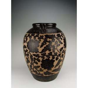  one Cizhou Ware Sgraffiato Black Glaze Porcelain Pot With 